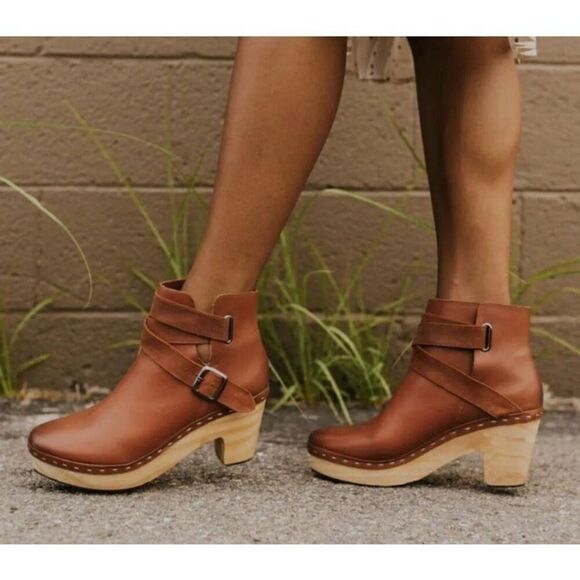 Free People Bungalow Clog Boots womens 6 ankle platform chestnut wrap buckle NEW - Picture 2 of 15